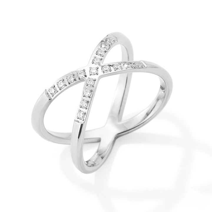 Criss-cross Ring