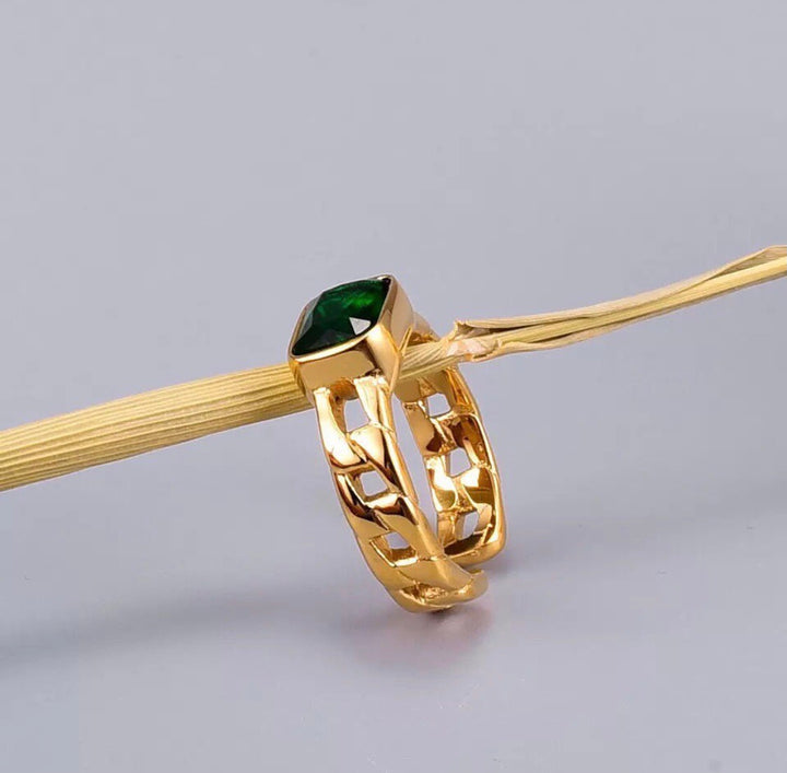 Madonna Malachite Ring